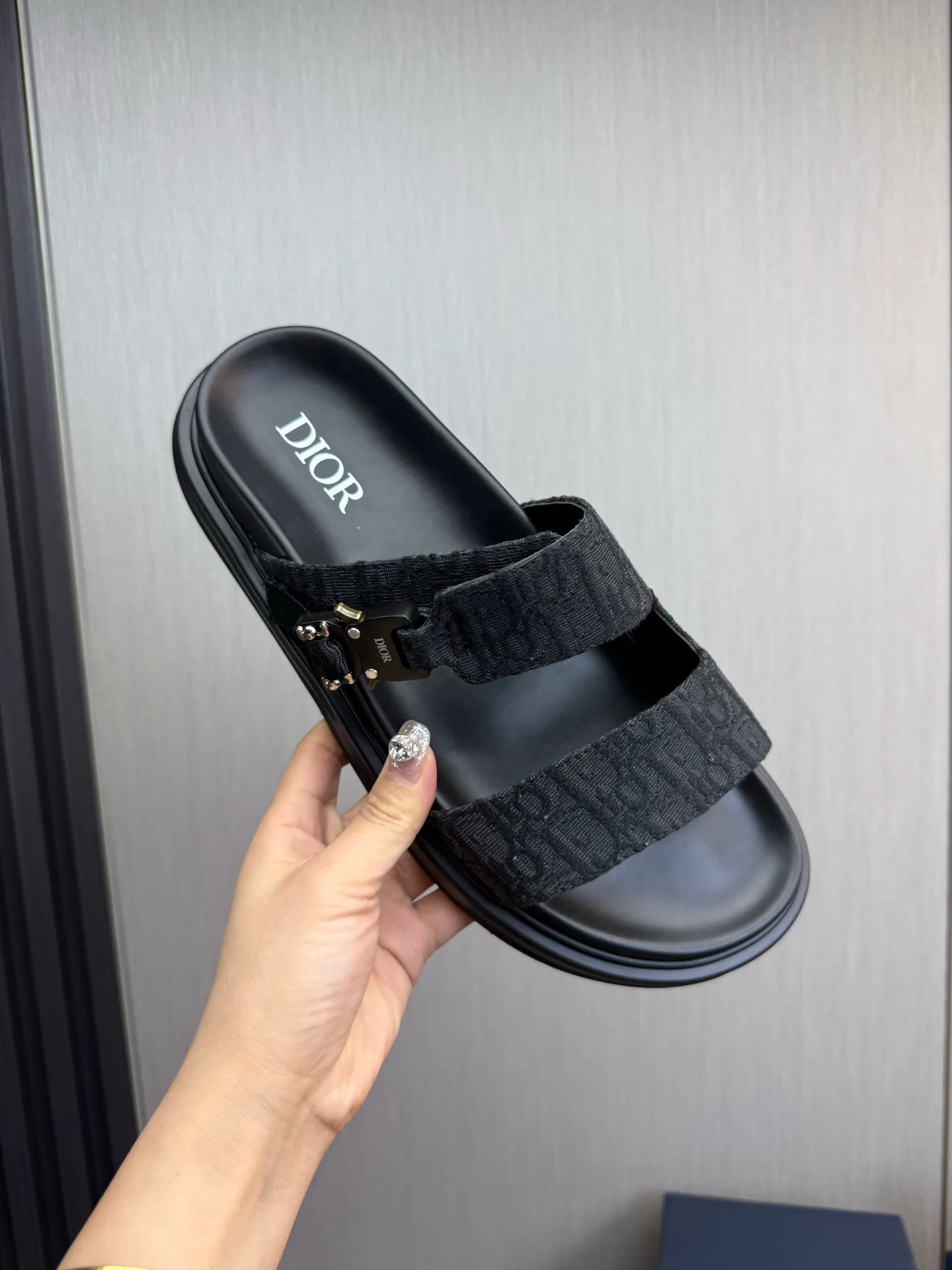 Men's shoes 300💰 Dior. Men's slippers🩴 Official website 1:1 production 38-45 size 45 46 🉑️Customized original material shipped✅